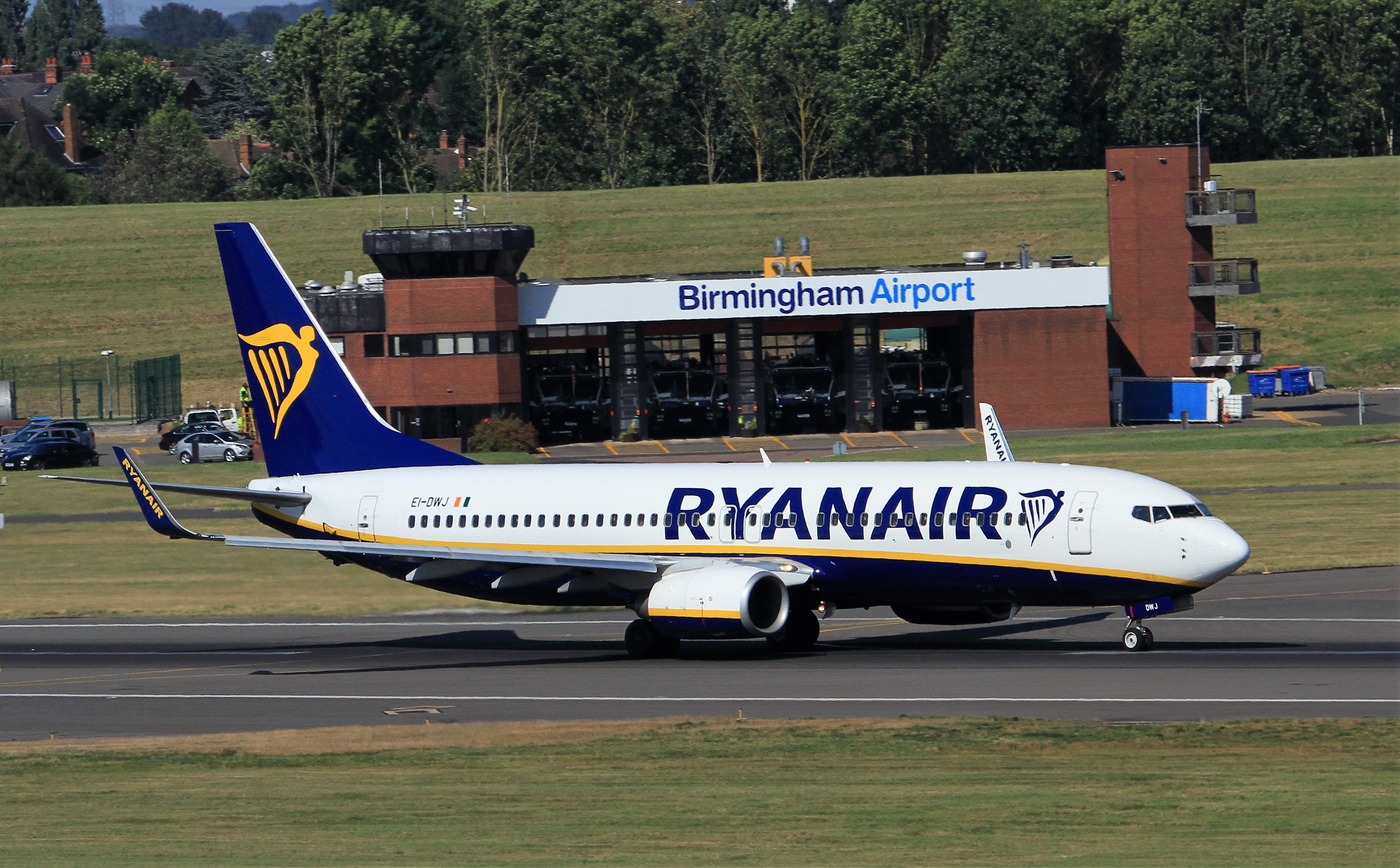 Ryanair Celebrates 35 Years In Birmingham With 5 New Routes