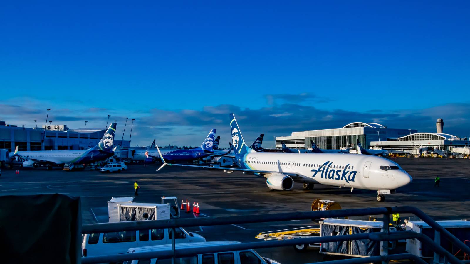 Seattle Beats Vancouver To The Top Spot In Skytrax North American Airport Rankings