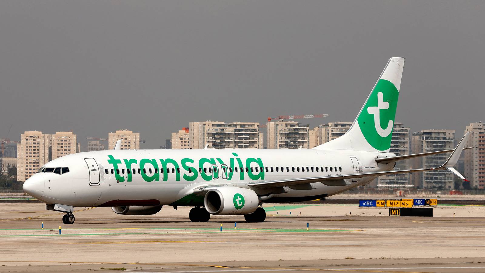 Transavia Cancels Over 200 Summer Flights Due To Capacity Restrictions In Amsterdam