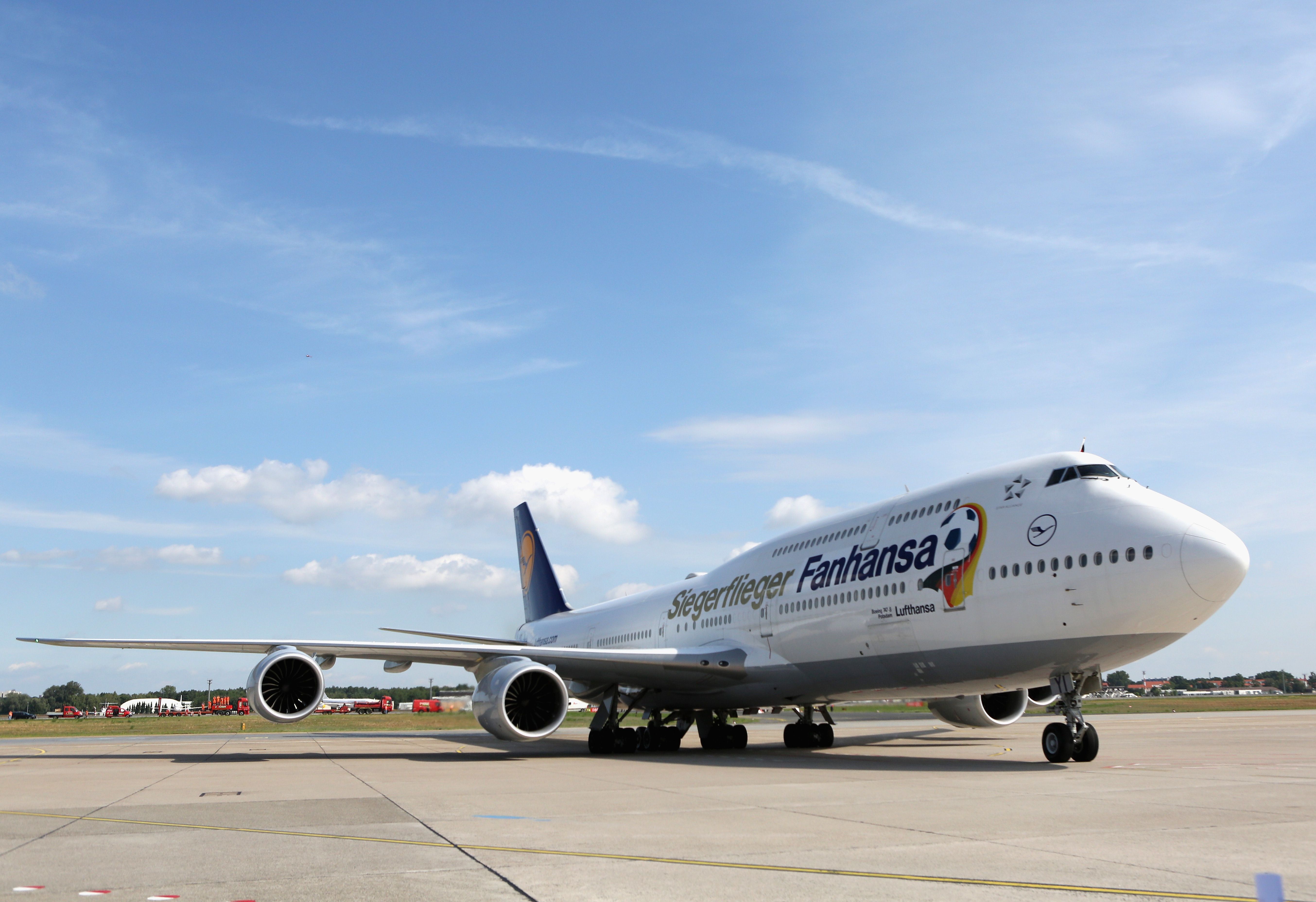 The Beautiful Game: Which Airlines Have Had International Football-Themed Special Liveries?