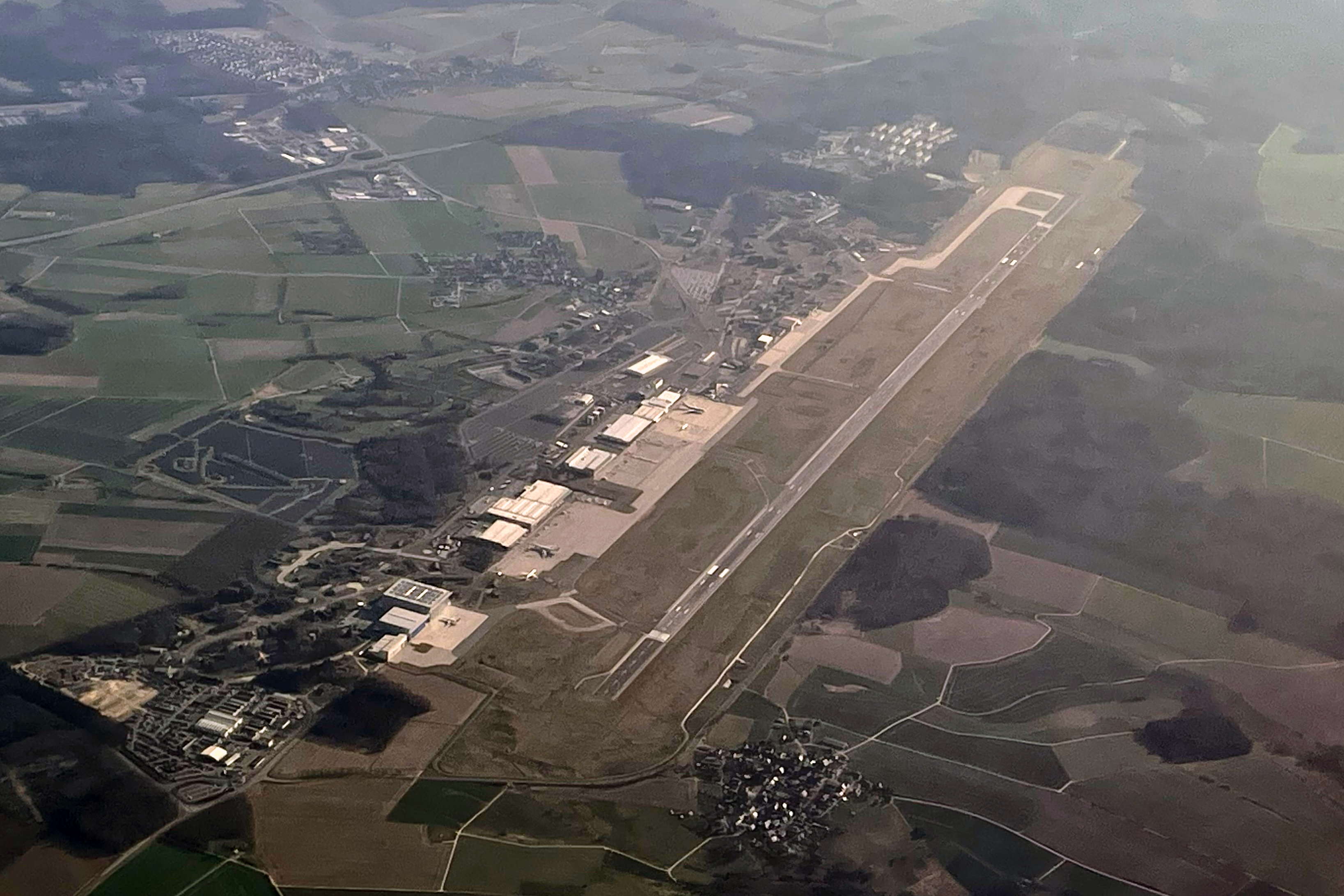 Ryanair Relief? Insolvent Hahn Airport Sold To Frankfurt Investment Firm