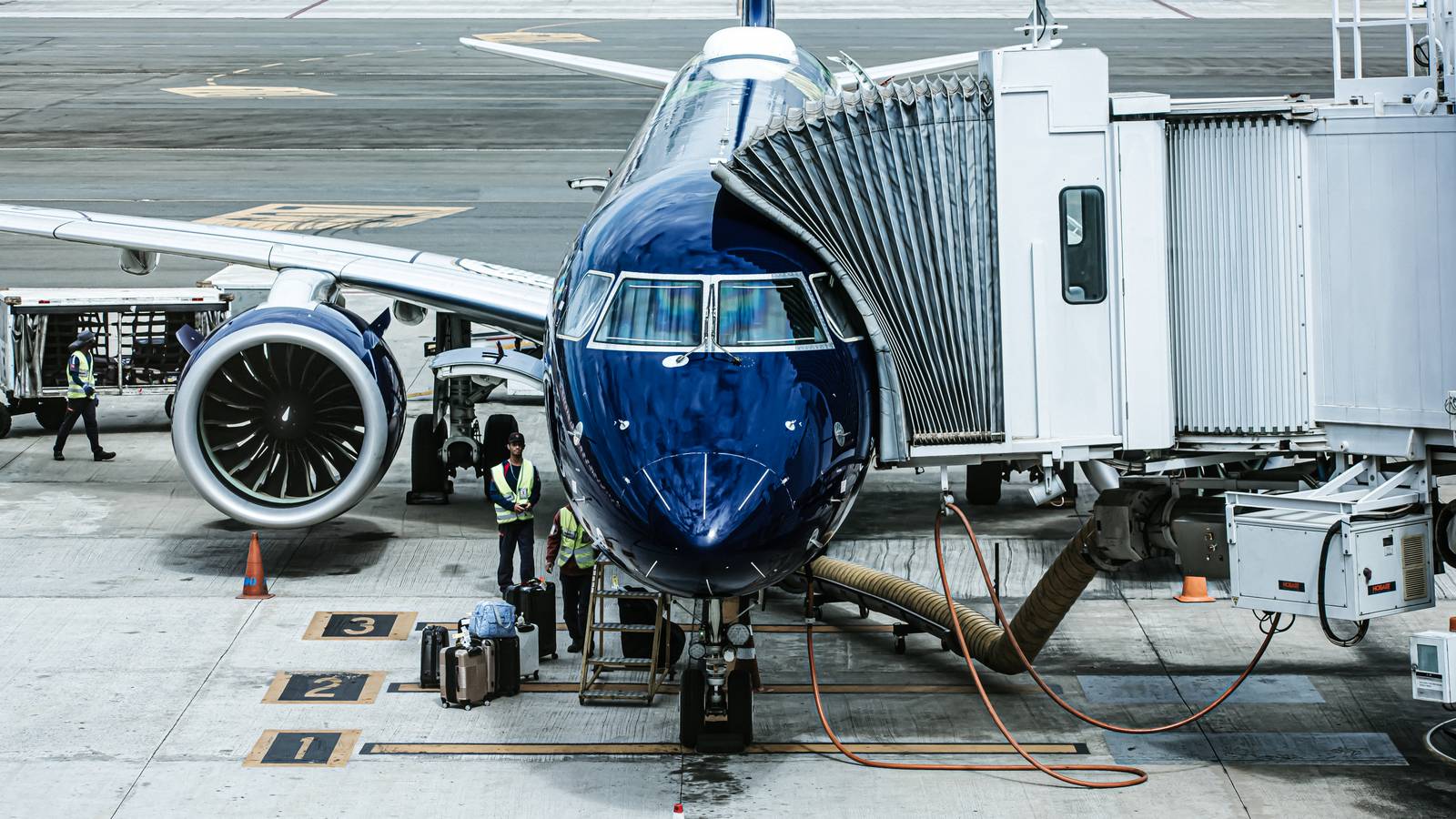 Most Environmentally Friendly Jet? How The Embraer E2 Compares To Other Planes