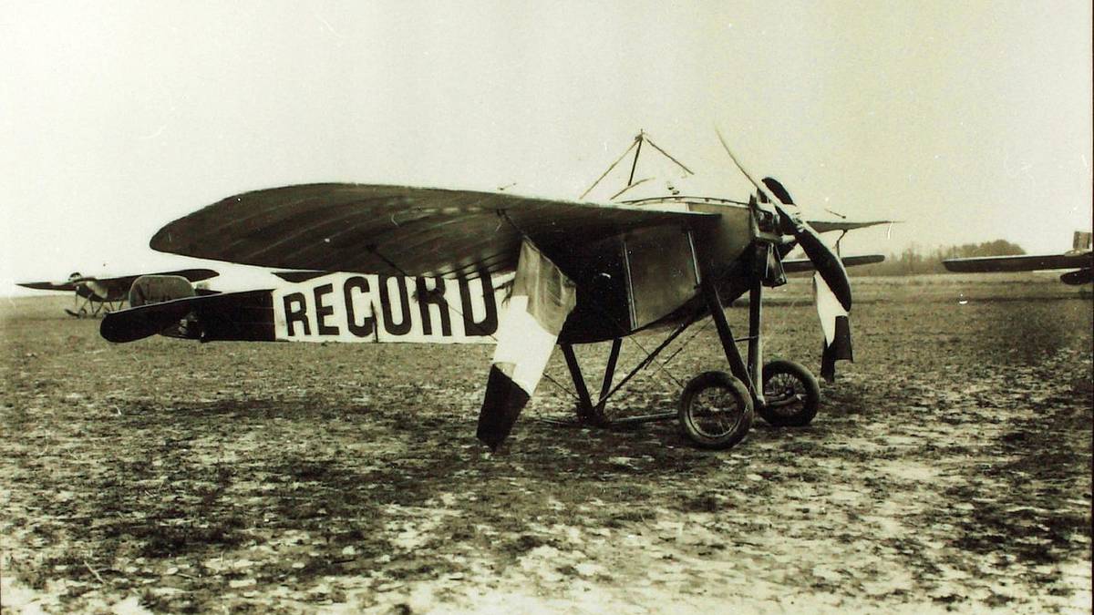 Pre-War Monoplane Racer: A Look At The Nieuport II