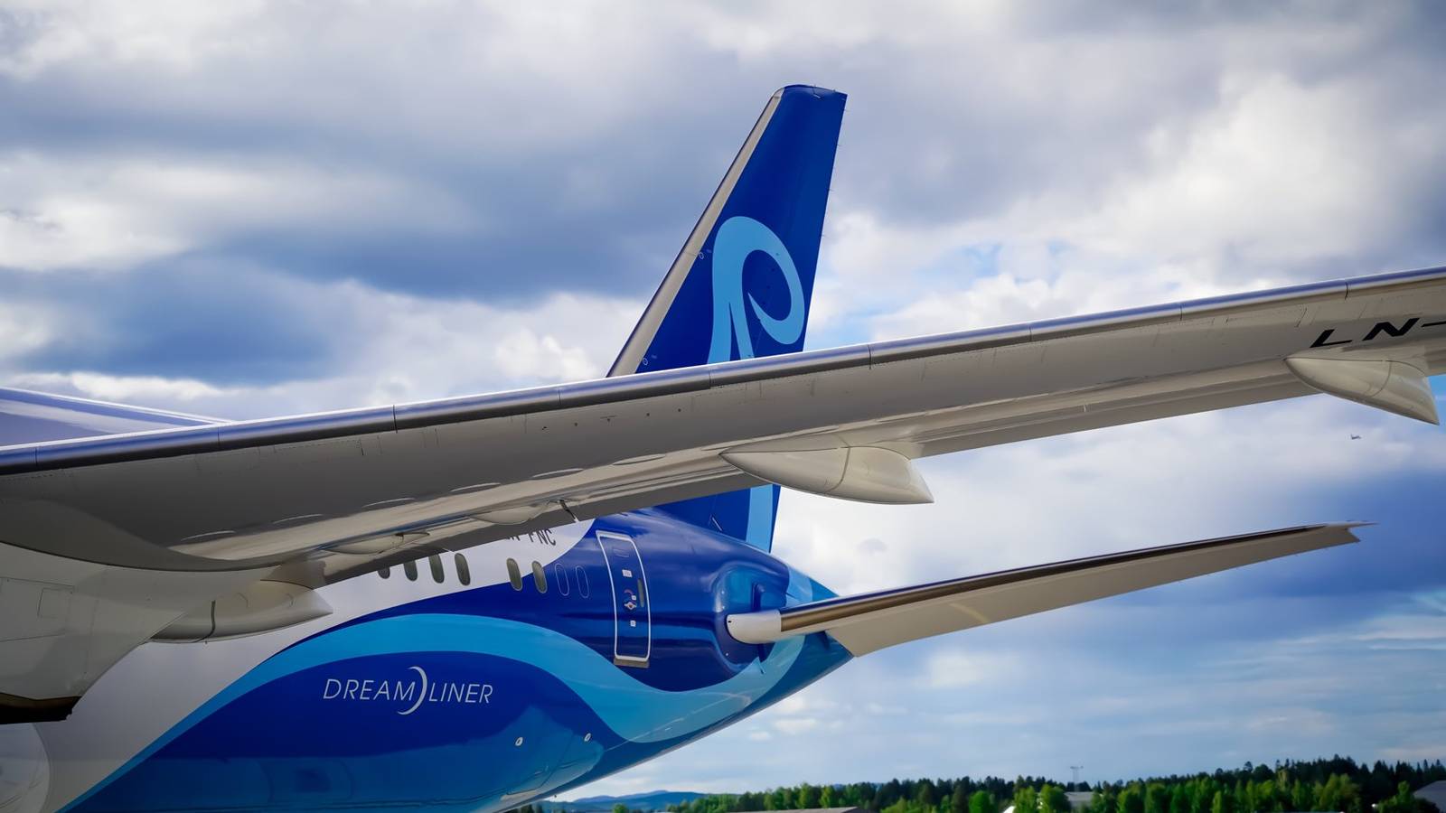 27 Daily Flights & 7 Airlines: Inside The Enormous London To New York Market