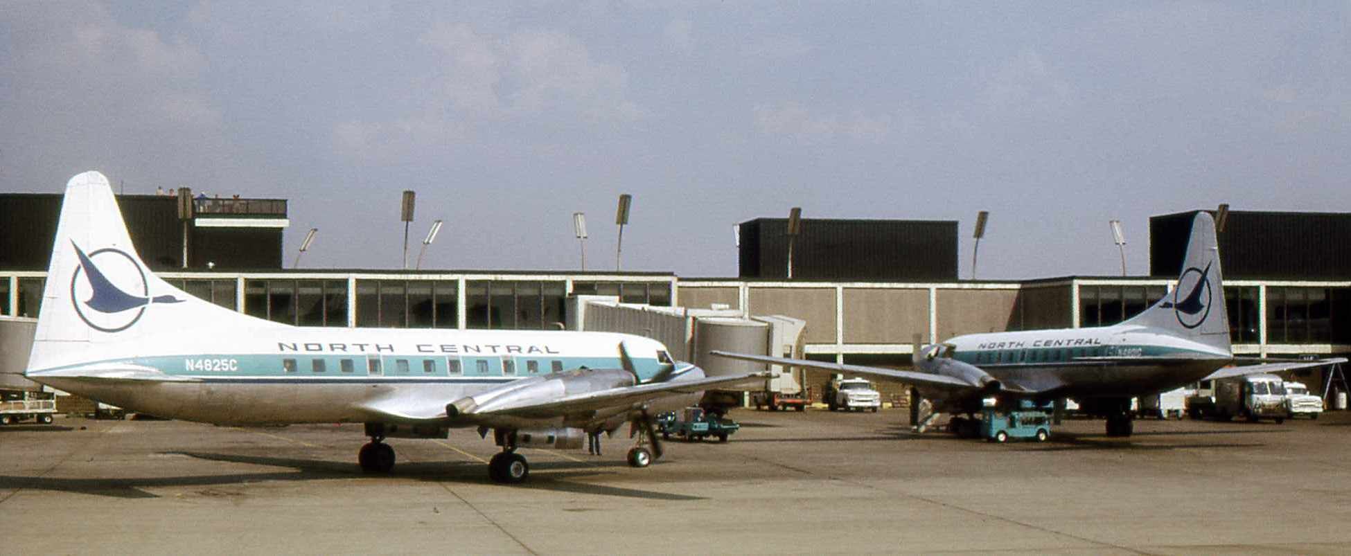 North Central Airlines Flight 458: The Convair CV-580 That Collided With A Hangar