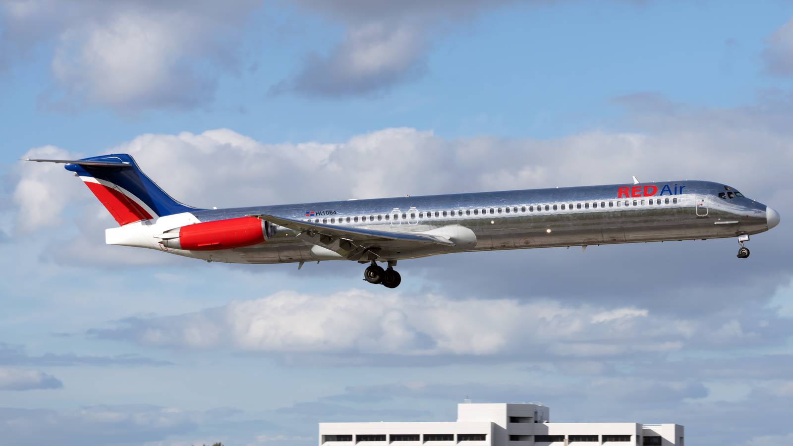 Lawsuit Launched Over Last Week's Miami Red Air Crash