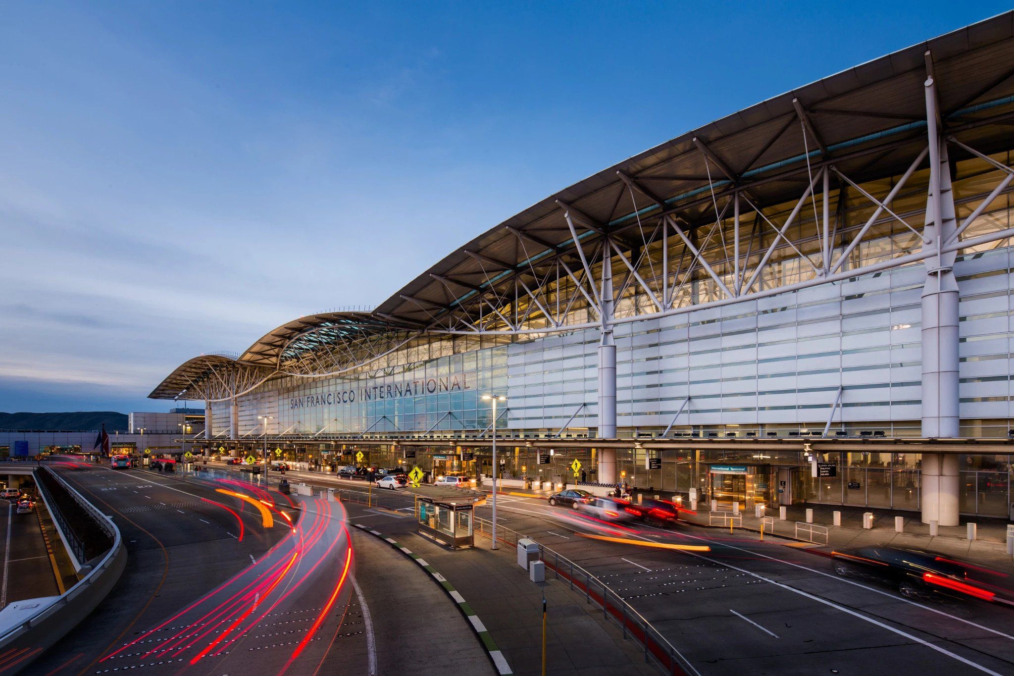 Man Arrested After Stabbing Three Passengers At San Francisco International Airport