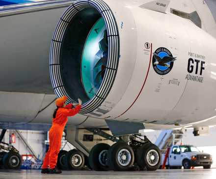 What Is The RPM Of An Aircraft Engine?