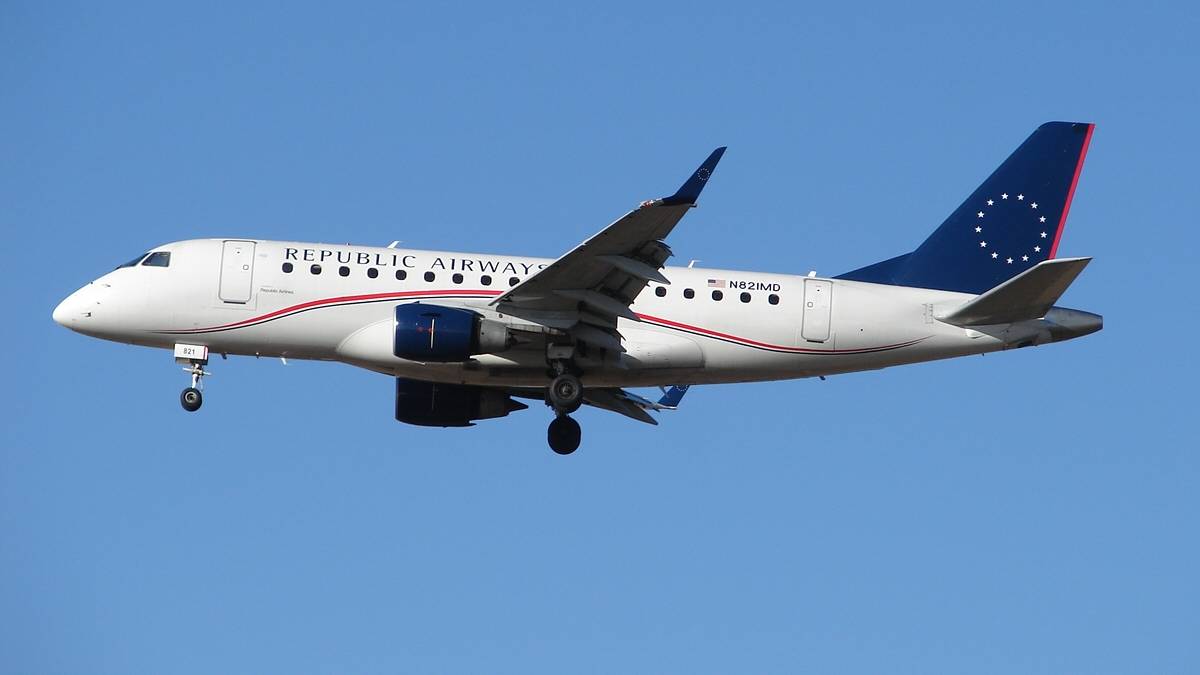 Why Republic Airways Is Suing Flight Students