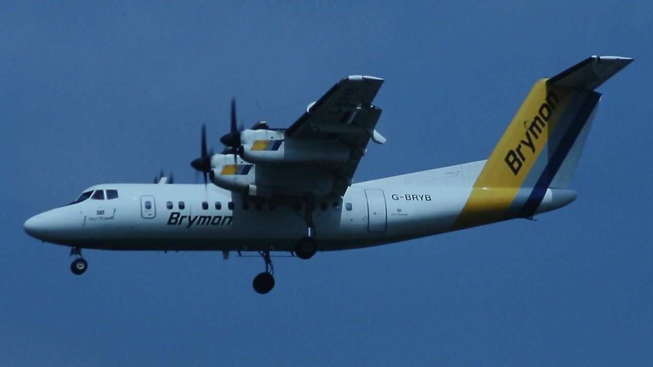 Forerunner To London City Airport: How A Dash 7 Landed In Canary Wharf In 1982