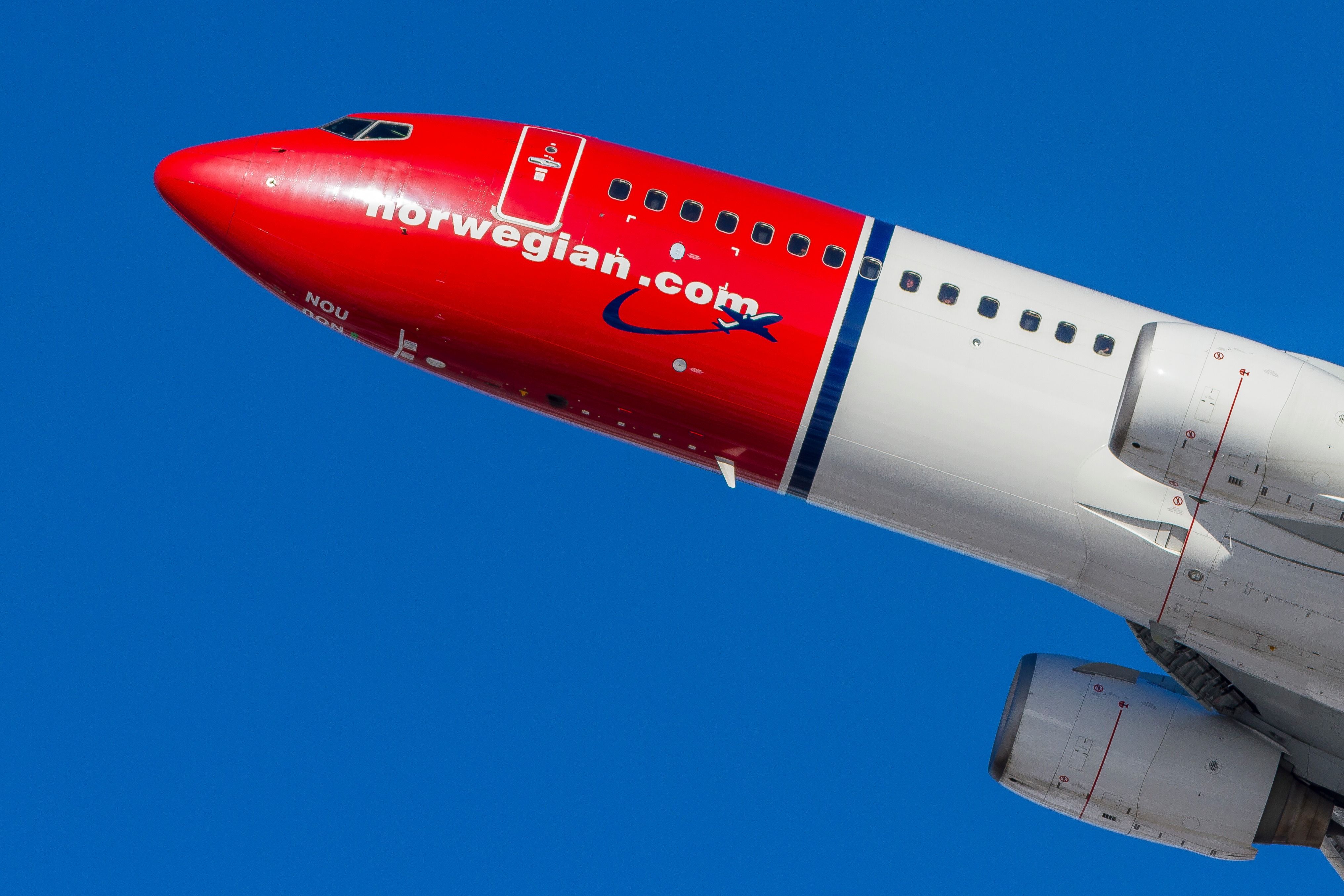 Norwegian Boeing 737 Diverts Twice Following Loss Of Cabin Pressure