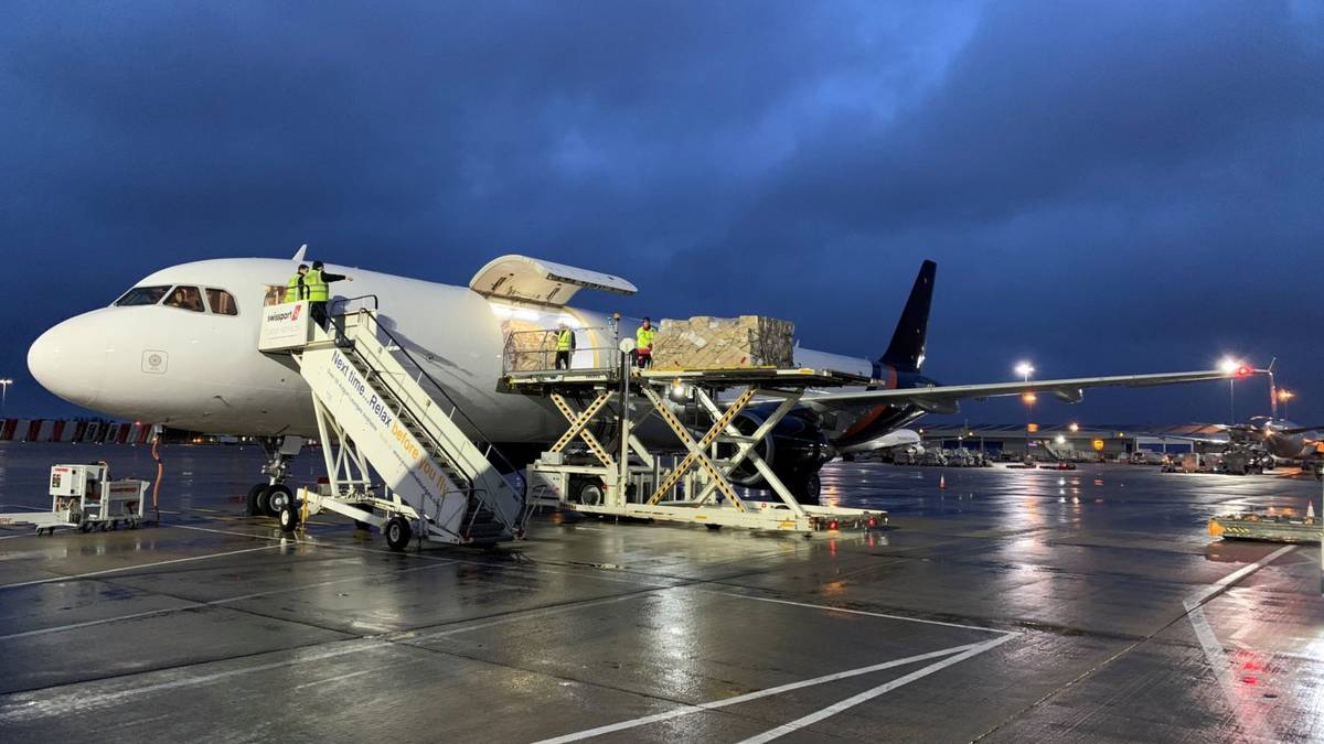 AerCap Places Order For 15 Airbus A321P2F Aircraft