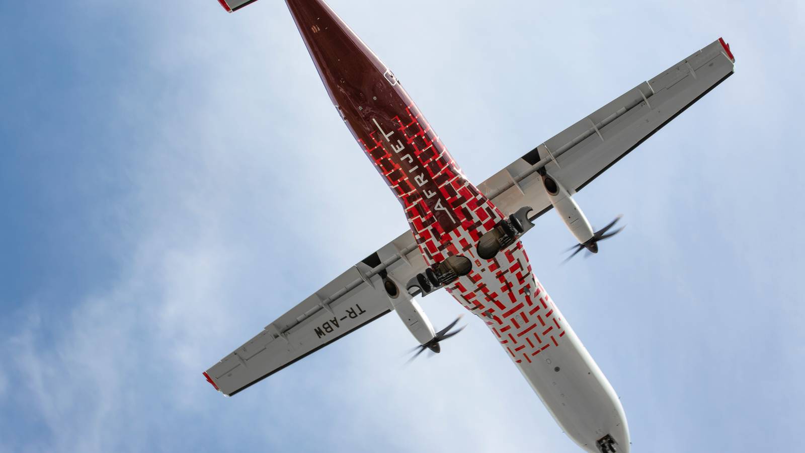 ATR Enjoys Fruitful Wednesday At Farnborough With Afrijet & Emerald Airlines Deals