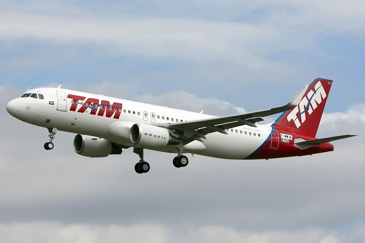 15 Years Ago: TAM Flight 3054 Becomes Brazil's Deadliest Air Crash