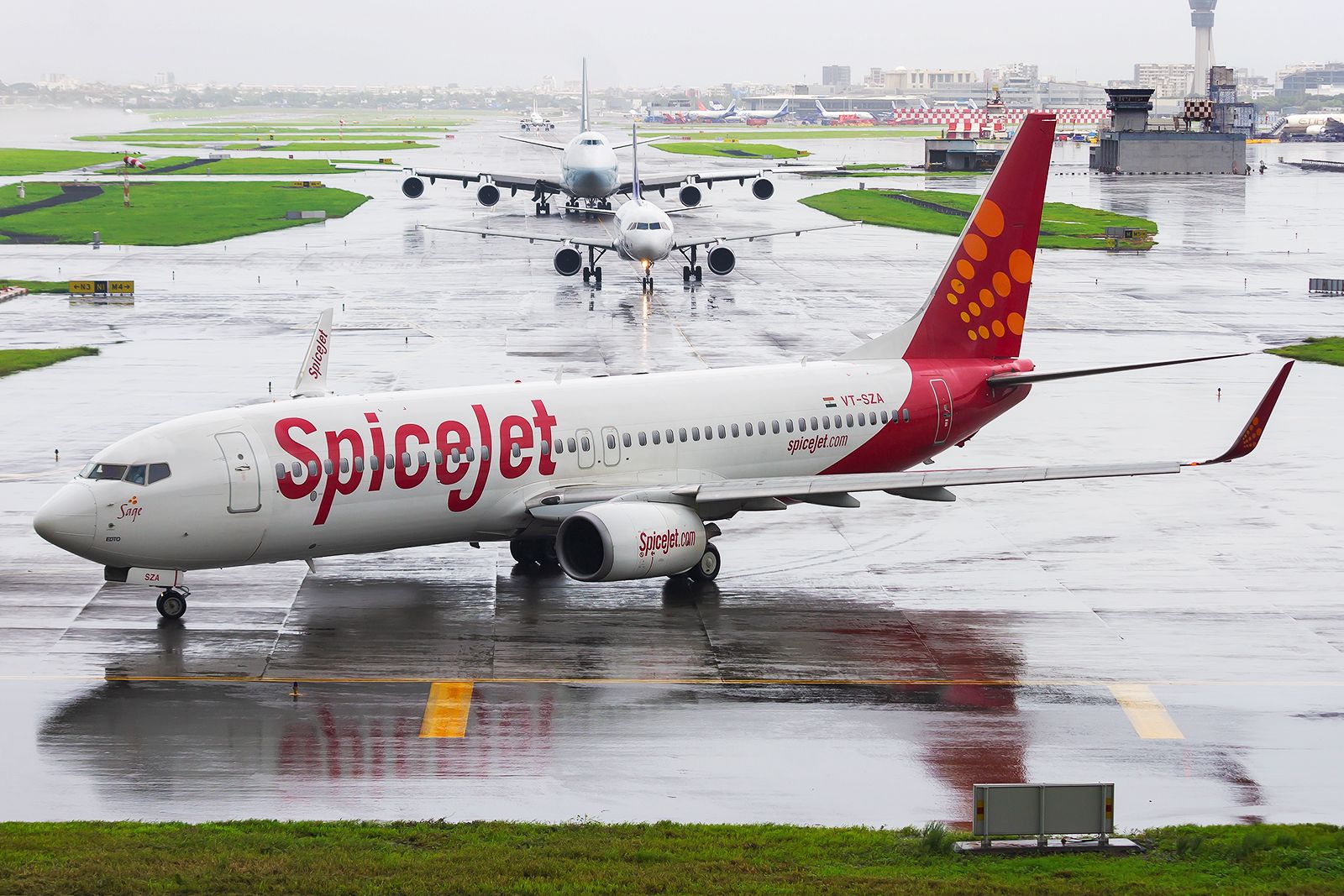Analysis: How SpiceJet's Financial Health Has Prompted An Investigation And Multiple Safety Incidents