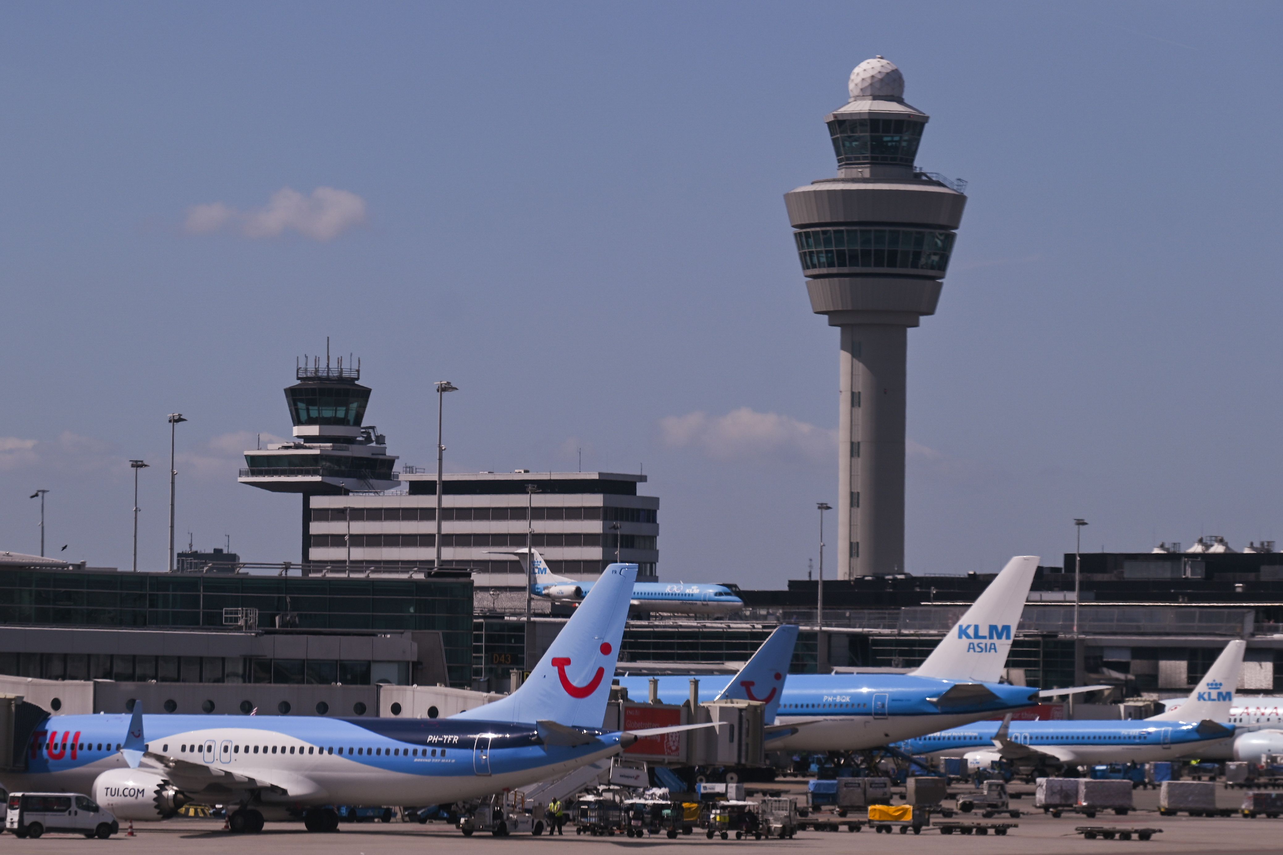 More Airlines Redirect Flights As Amsterdam Chaos Continues
