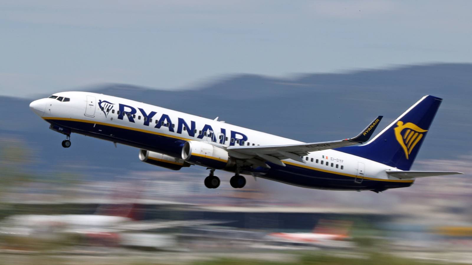 Third Time Lucky? Ryanair Announces Belfast Base With 12 Routes
