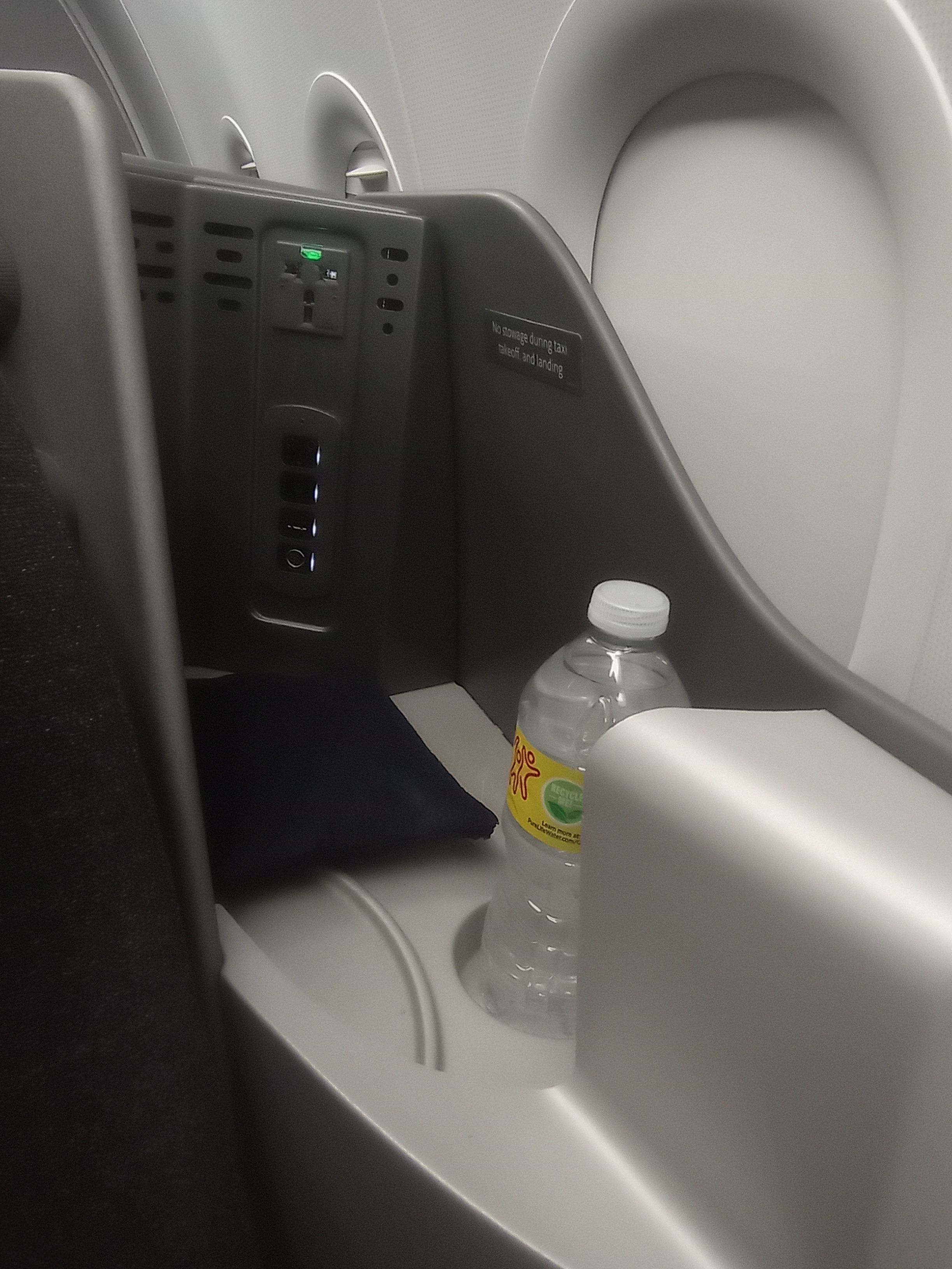 Trip Report: American Airlines Airbus A321T Business Class New York JFK ...