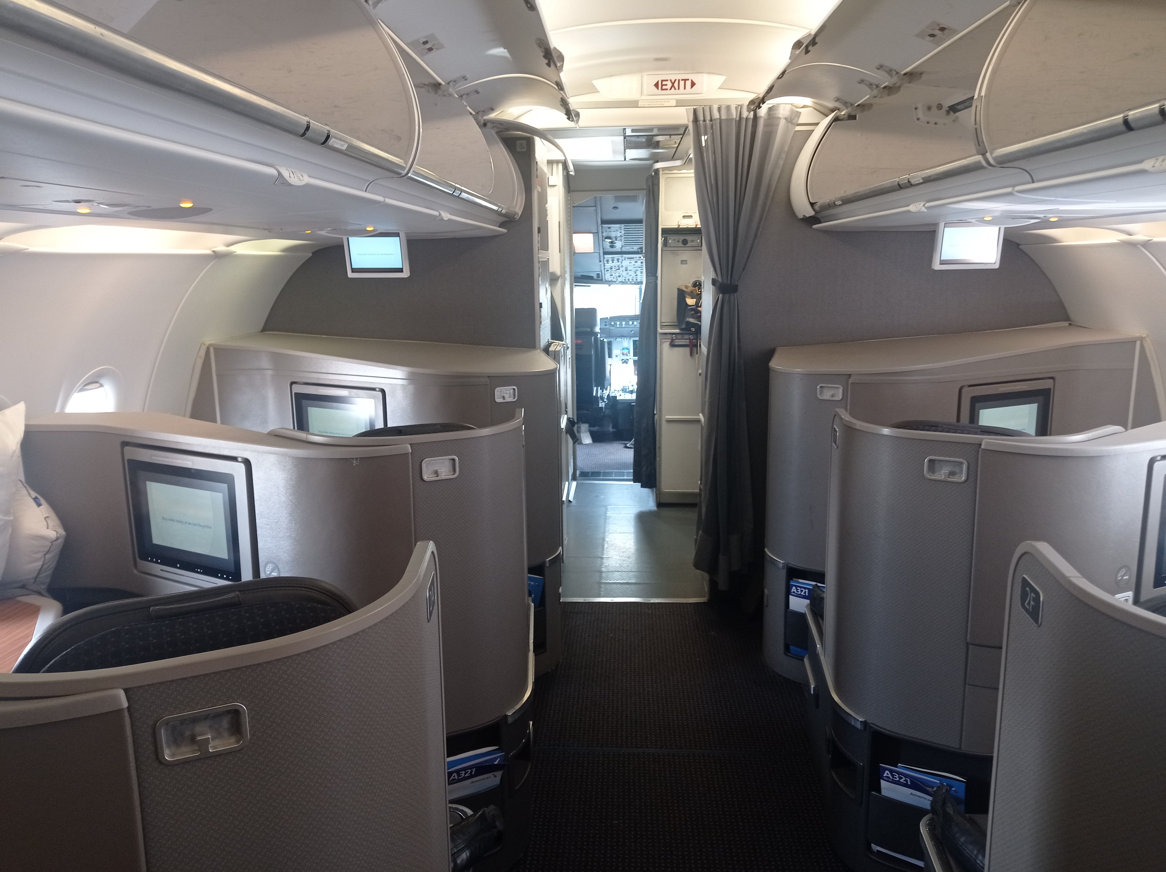 Trip Report: American Airlines Airbus A321T Business Class New York JFK ...