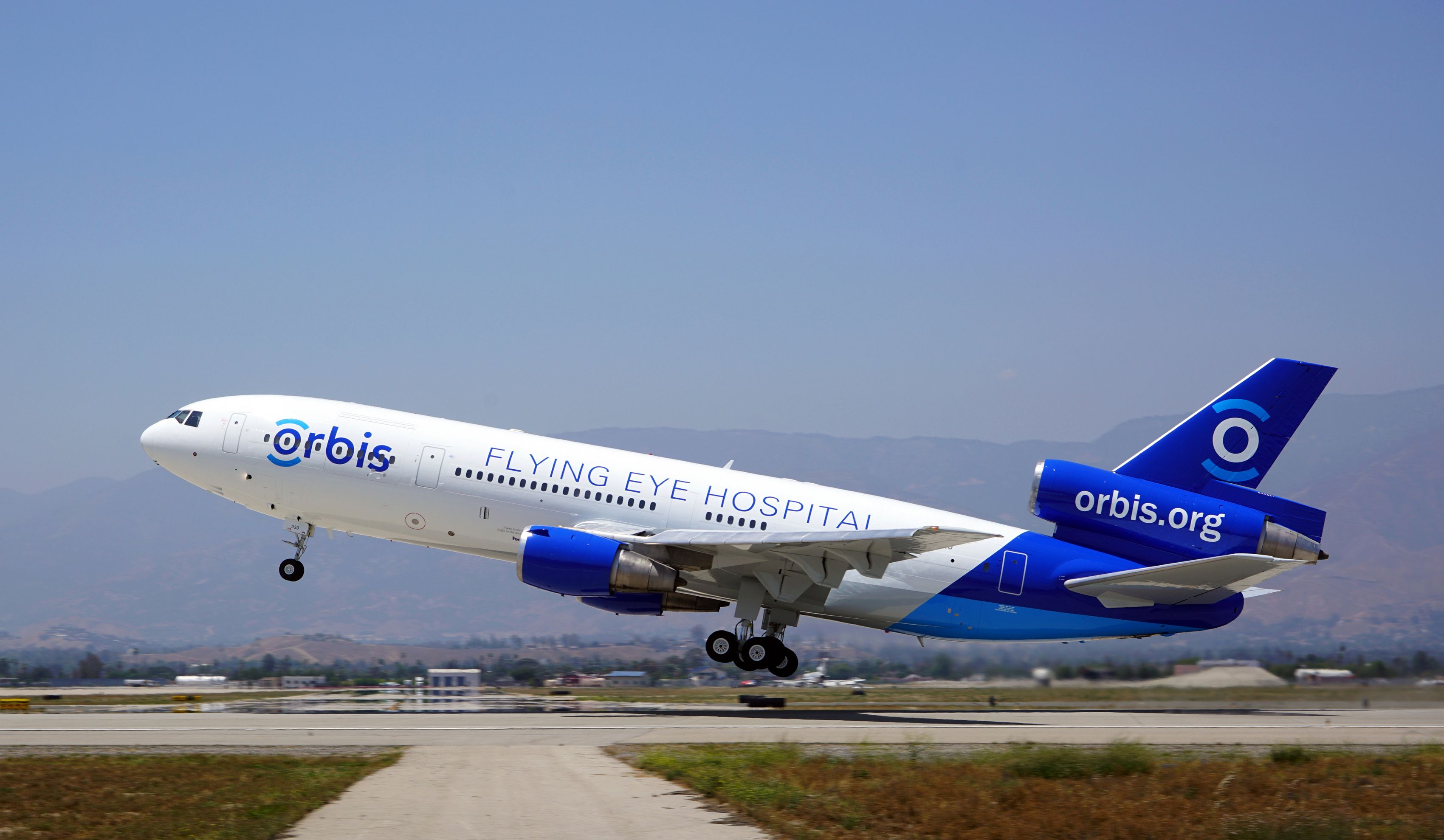 Leading Innovation: Farnborough Airshow Partners With Sight Loss Charity Orbis UK