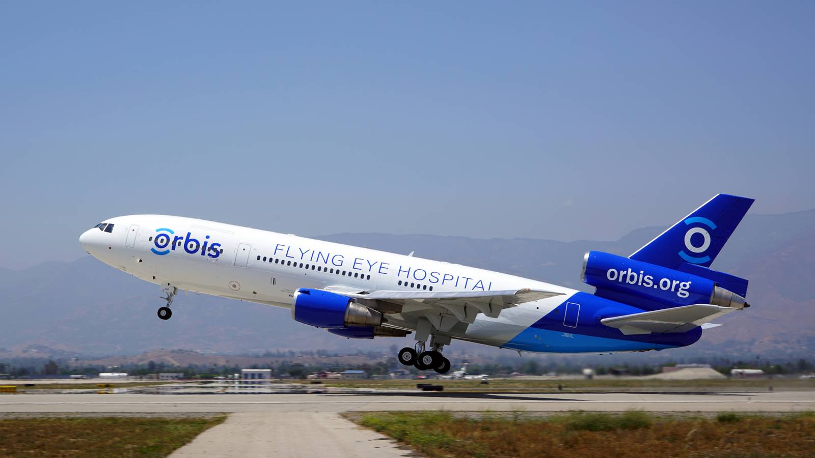 Leading Innovation: Farnborough Airshow Partners With Sight Loss Charity Orbis UK