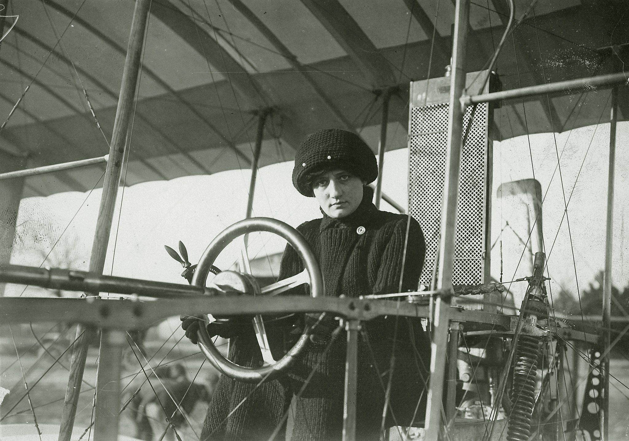 Raymonde de Laroche: The Life & Times Of The World's First Licensed Female Pilot