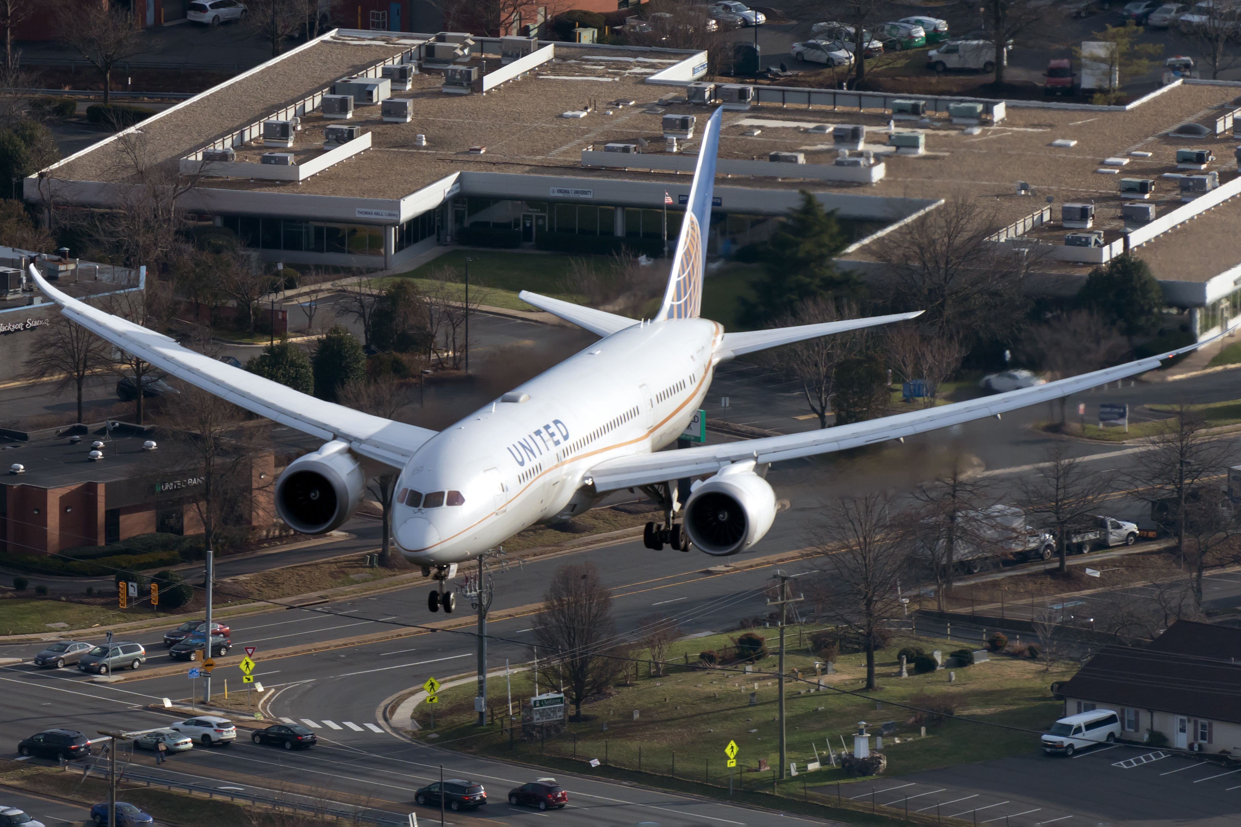 United Airlines Reports First Quarterly Profit Since 2019