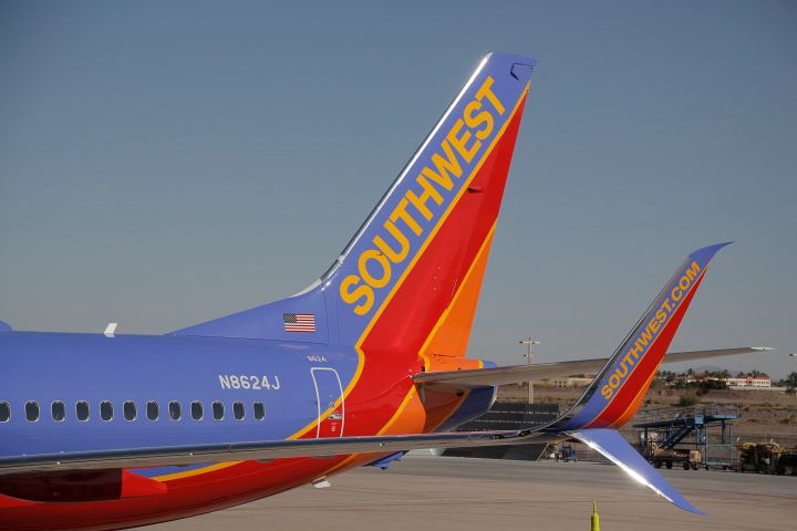 Active Shooter Situation Delays Southwest Flights At Dallas Love Field
