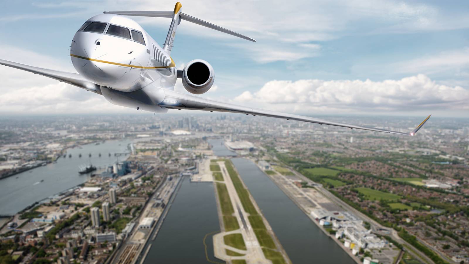 10 Crazy Things In Cabin Crew Training For Private Jets
