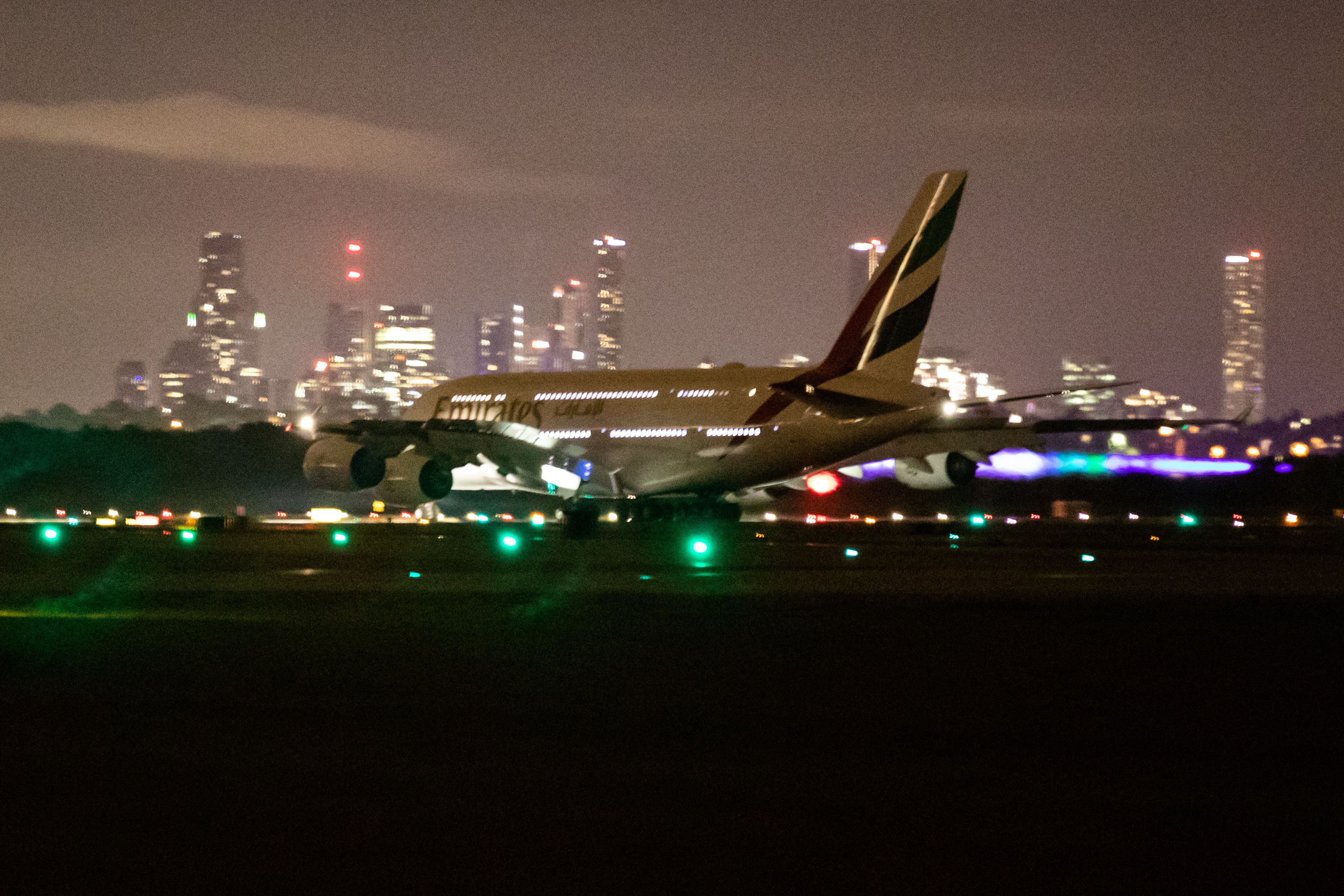 Brisbane Airport Runway Talkfest Drags On For Another Year