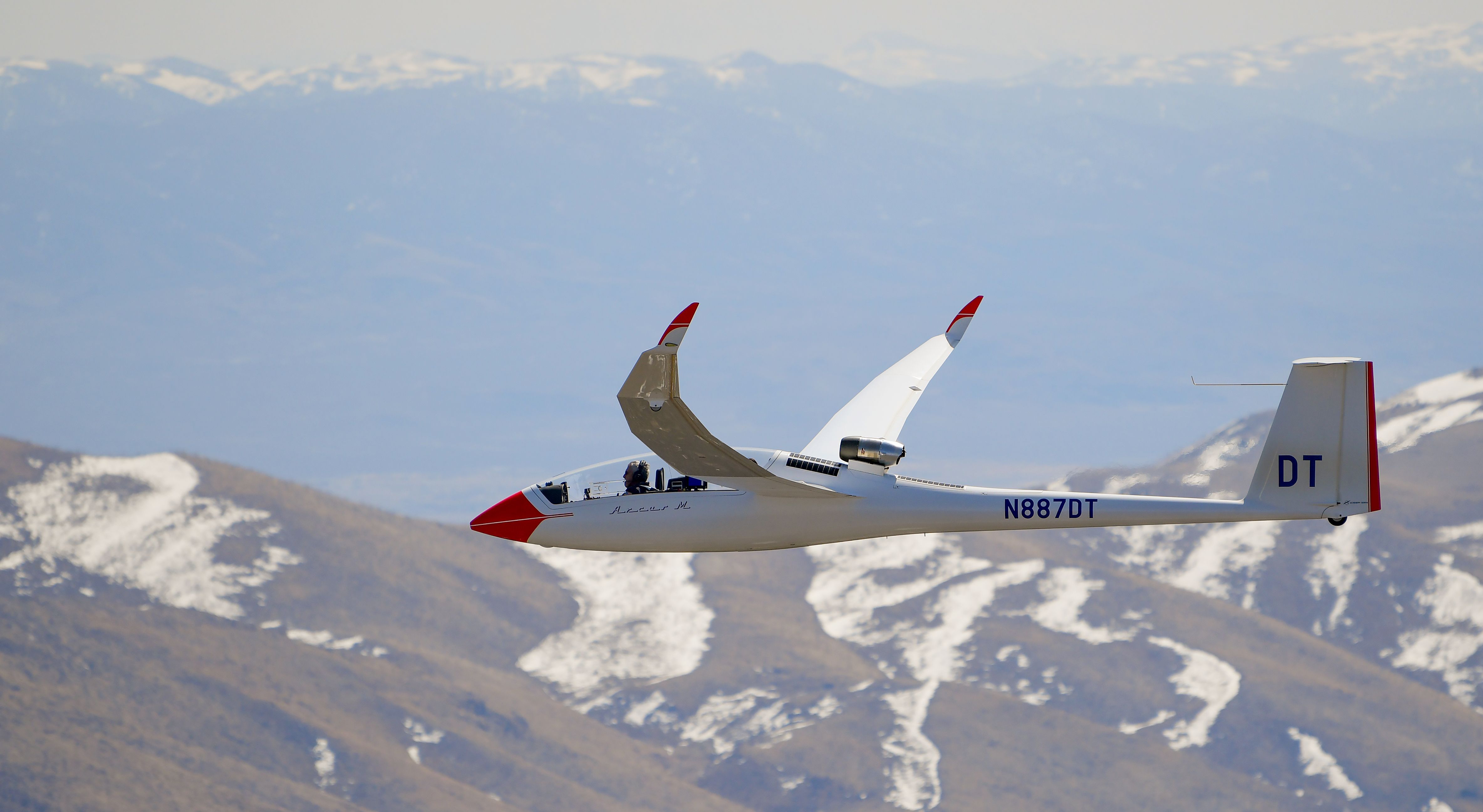 Blue Condor: Airbus Plans To Use Gliders As Part Of Its Hydrogen Contrail Research