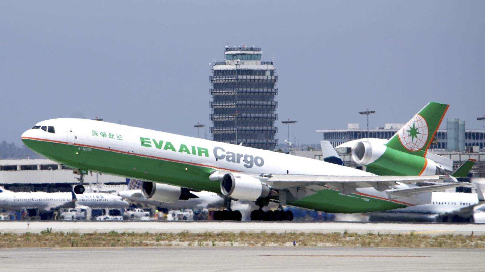 Taiwanese Trijets: The Story Of EVA Air's McDonnell Douglas MD-11 Fleet