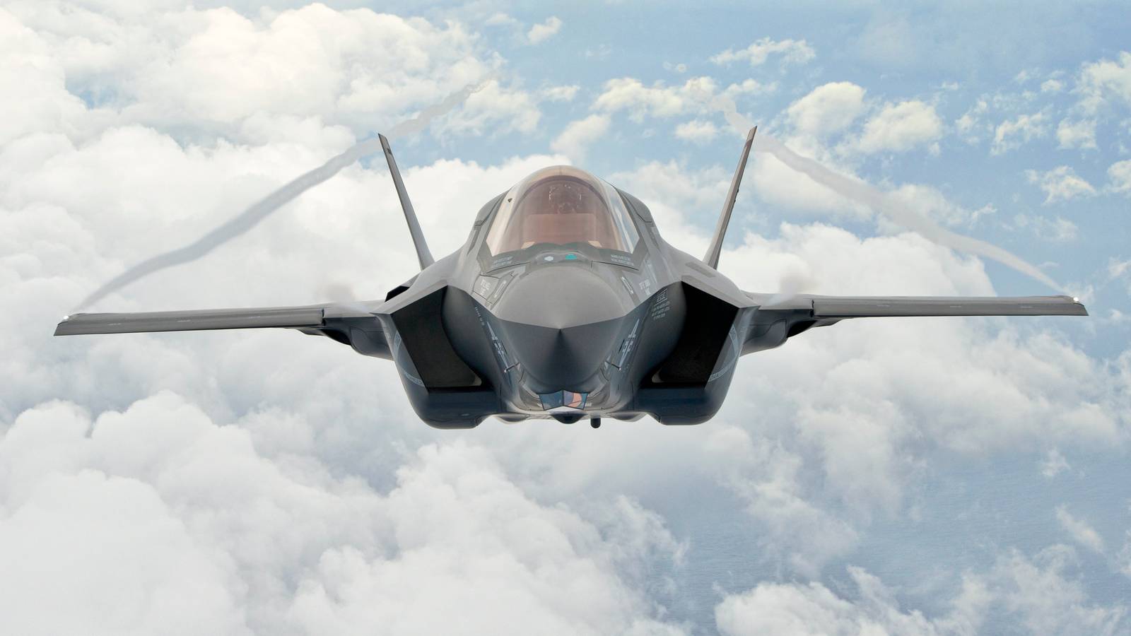 Loved Top Gun Maverick? Now You Can Fly The Mission Yourself