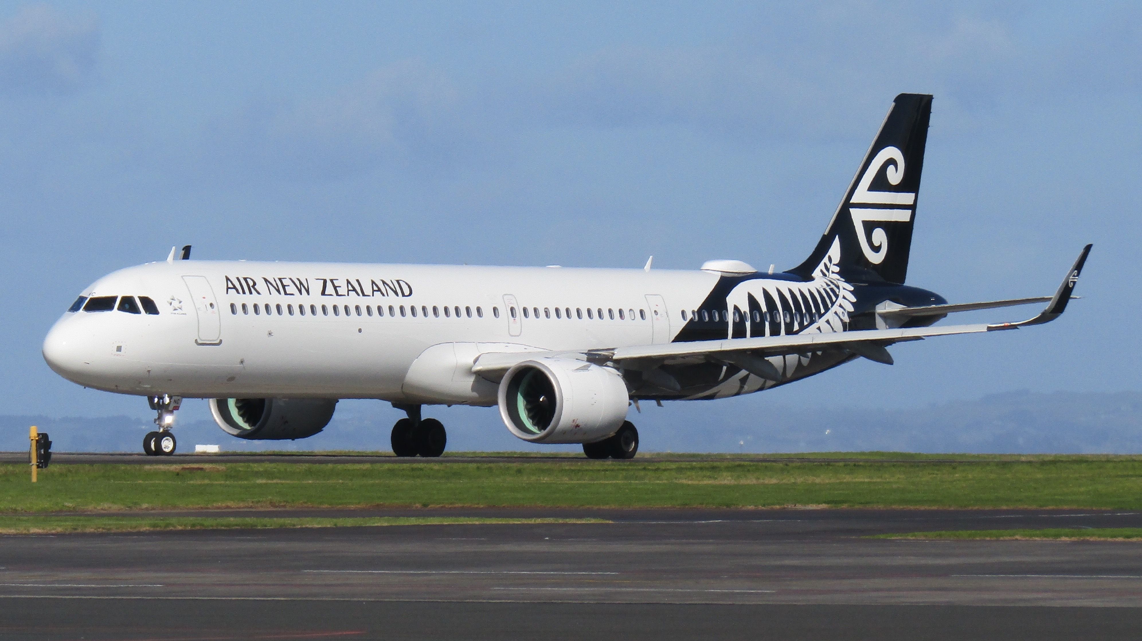 Air New Zealand Airbus A321neo Aborts Take Off After Bird Strike