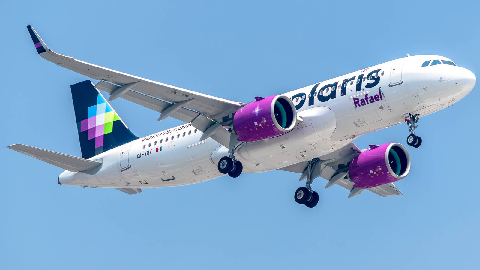 Volaris Boosts New Mexico City Airport Network With 9 New Routes