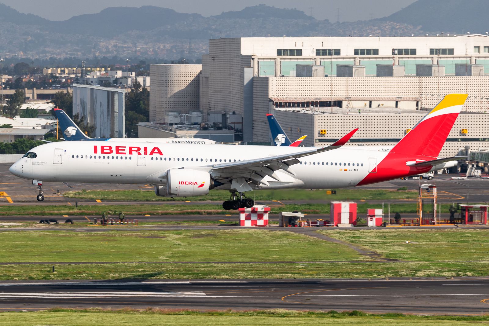 Iberia To Launch 3 Daily Flights Between Madrid & Mexico City