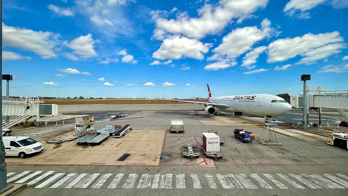 Traveler Fined $1,862 Trying To Take McDonald's Into Australia