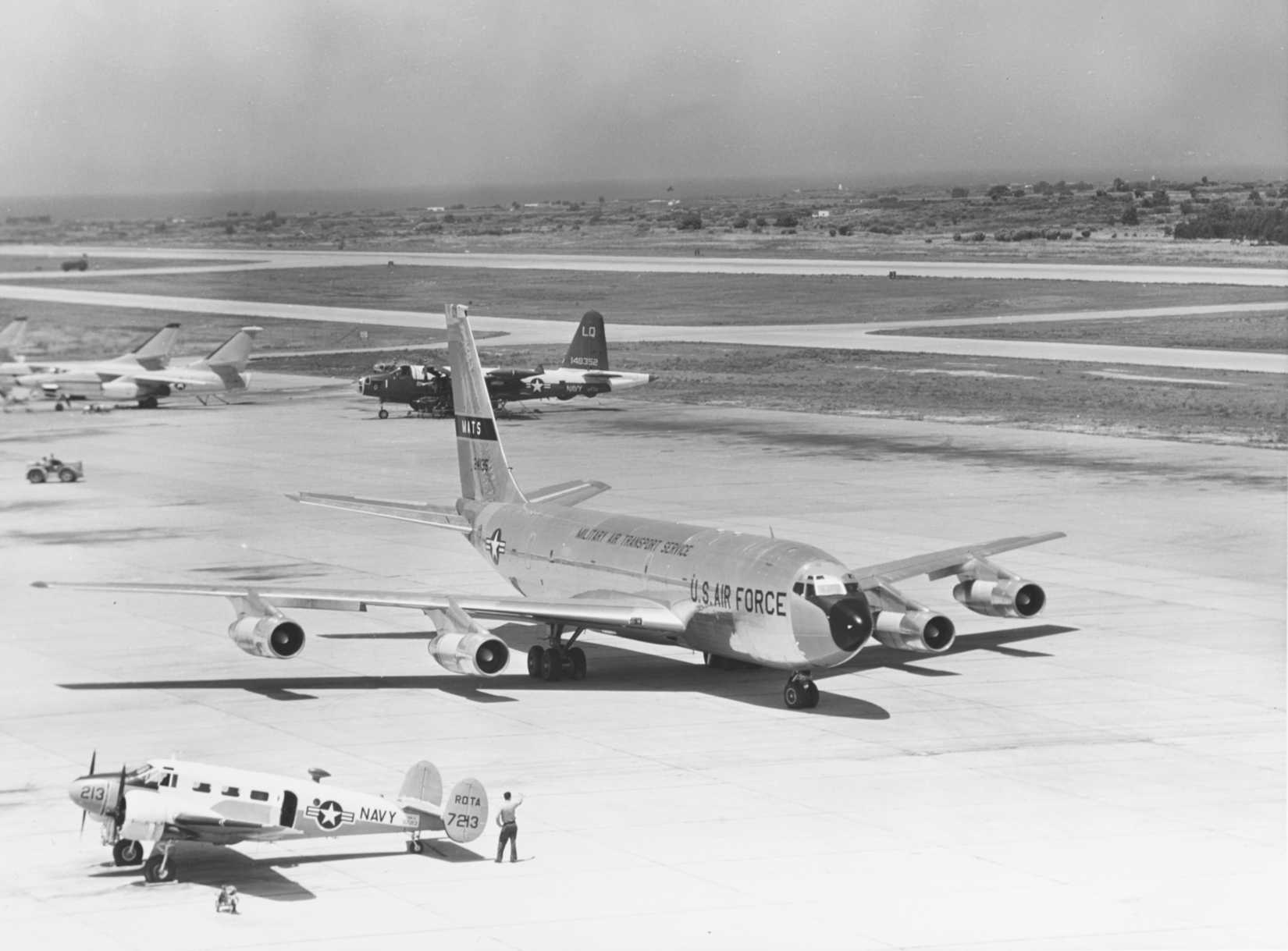 Based On The 707's Prototype: The Story Of Boeing's C-135 'Stratolifter'