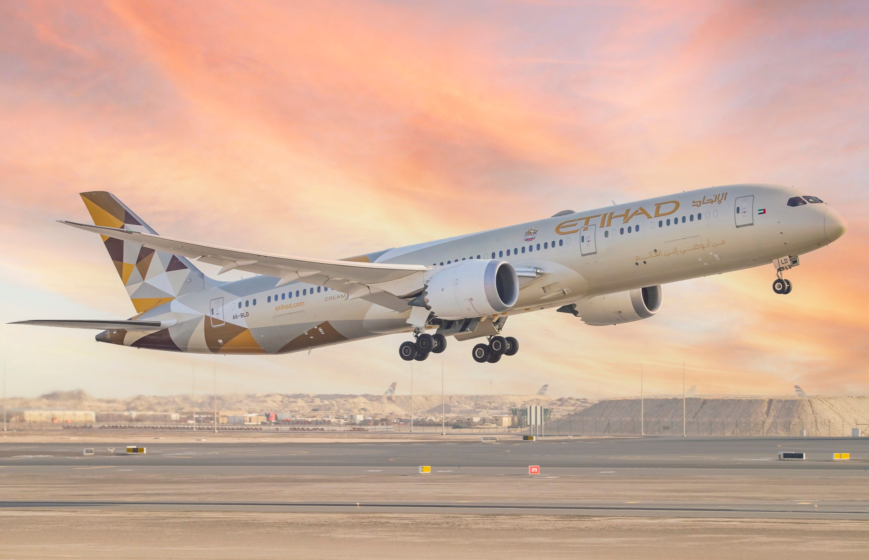 An-Etihad-Airways-B787-