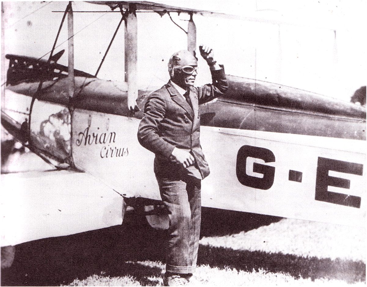 Bert Hinkler: The First Pilot To Fly Solo From England To Australia