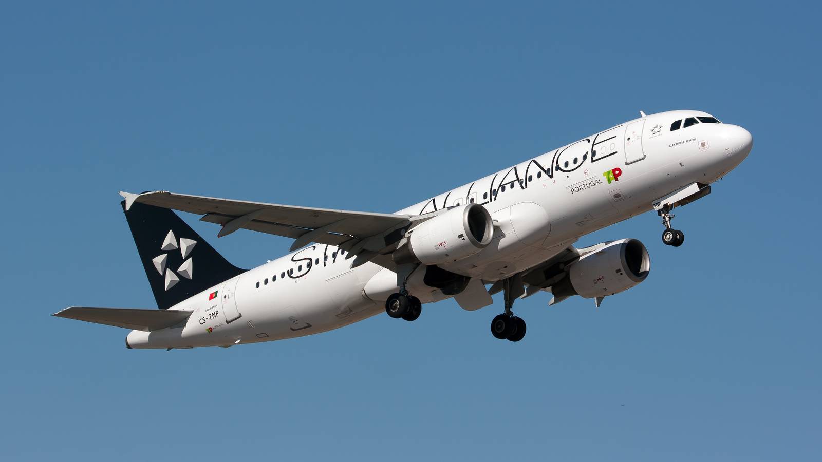 Star Alliance Will Now Let You Pay To Access Its Rio De Janeiro Lounge