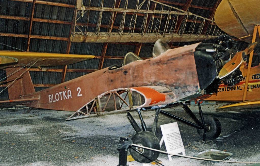 Low-Wing Trainer: The Aeromarine Klemm L-26A