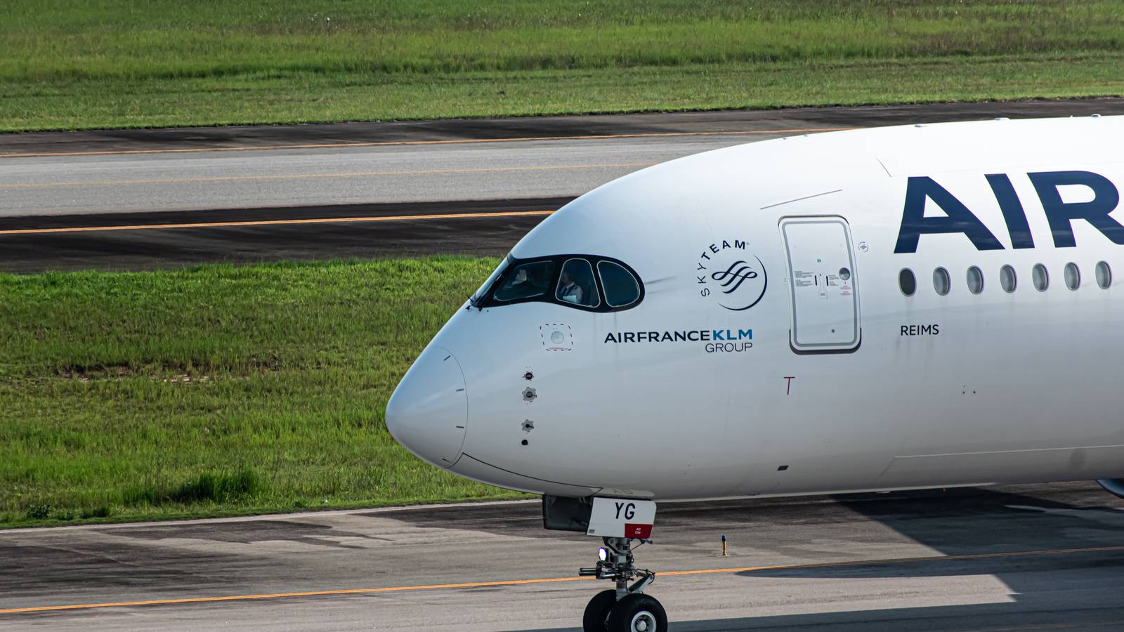 Staff Cuts: Air France Negotiating Cuts For 149 Ground Staff