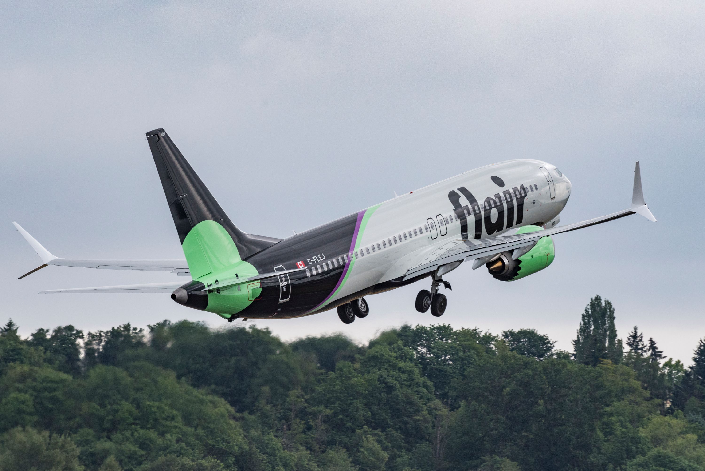 Flair Airlines To Move LA Flights From Burbank To LAX