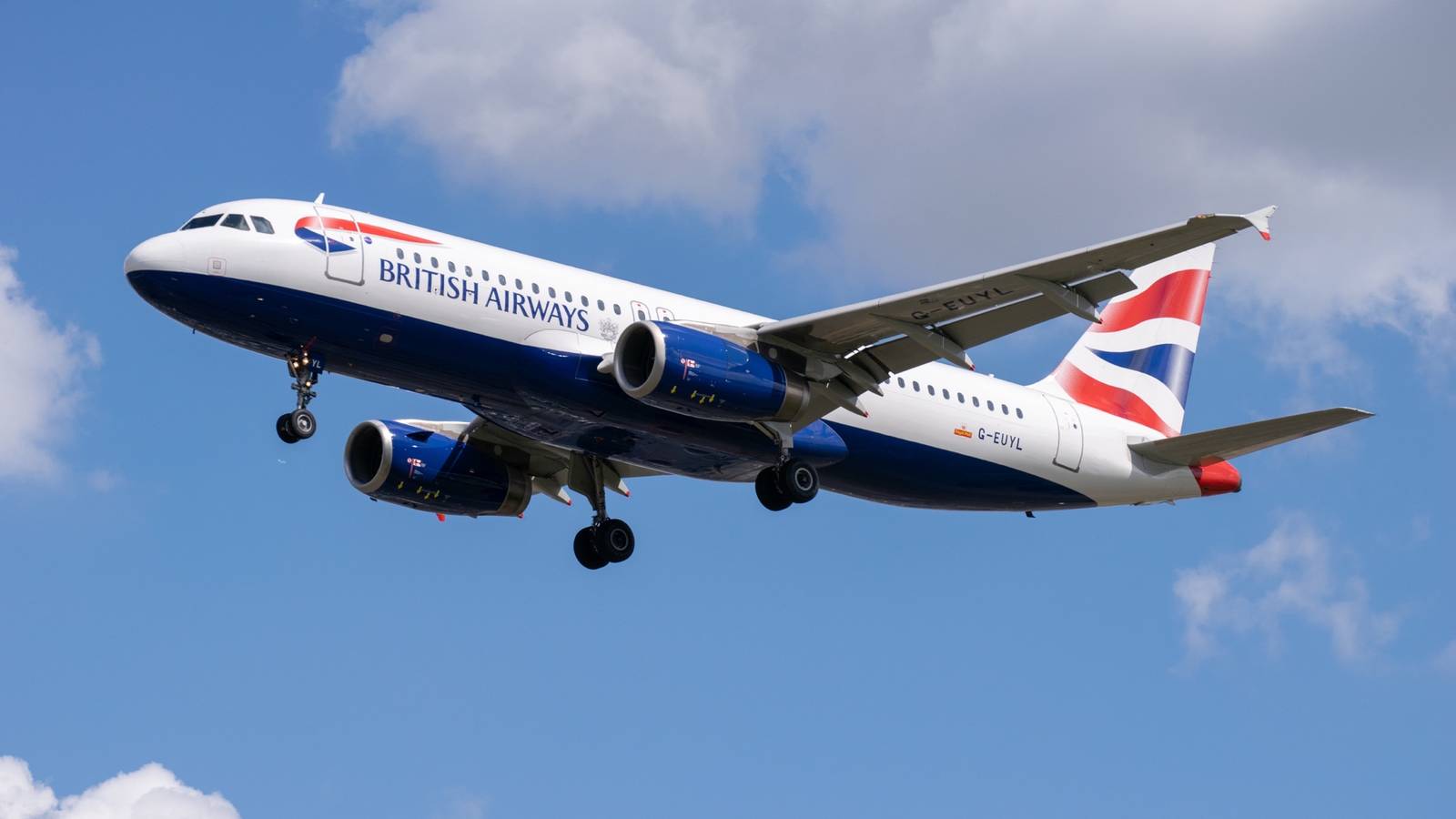 24-Hour Delayed British Airways Naples To London Flight Leaves Passengers Furious