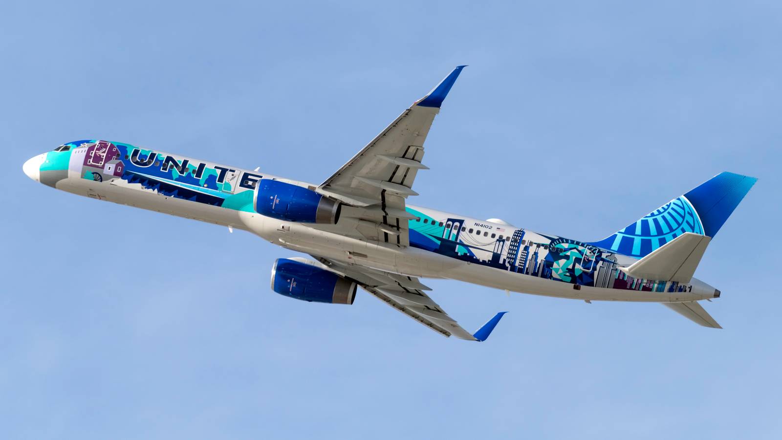 You Can Now Be A Pilot Or Air Traffic Controller In United Airlines’ App