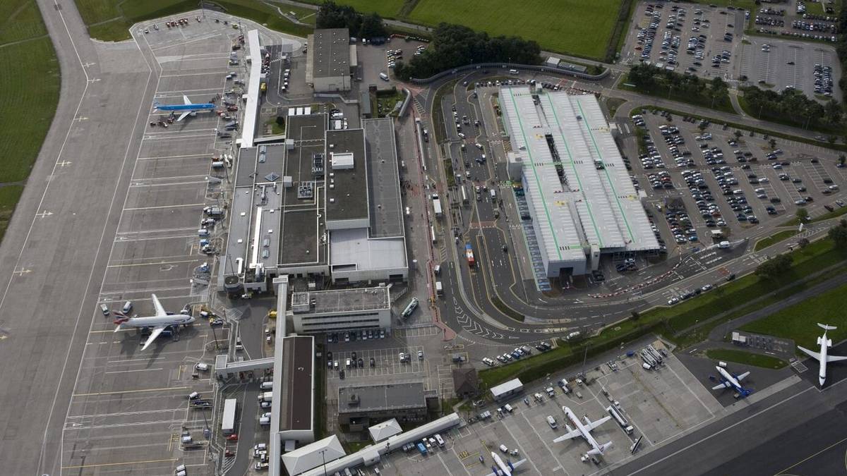 Unscheduled Runway Repairs Prompt Temporary Closure At Scotland's Aberdeen Airport