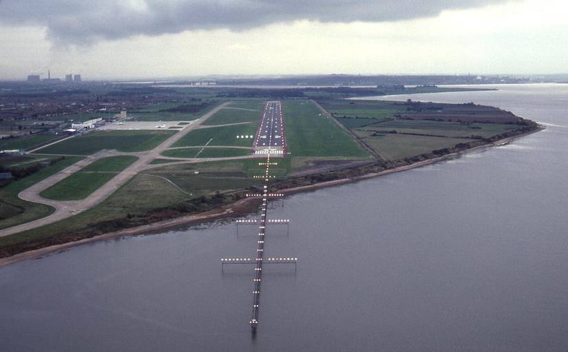 Calvert Approach Airports Explained: A Guide To The Various Runway Markings & Lights