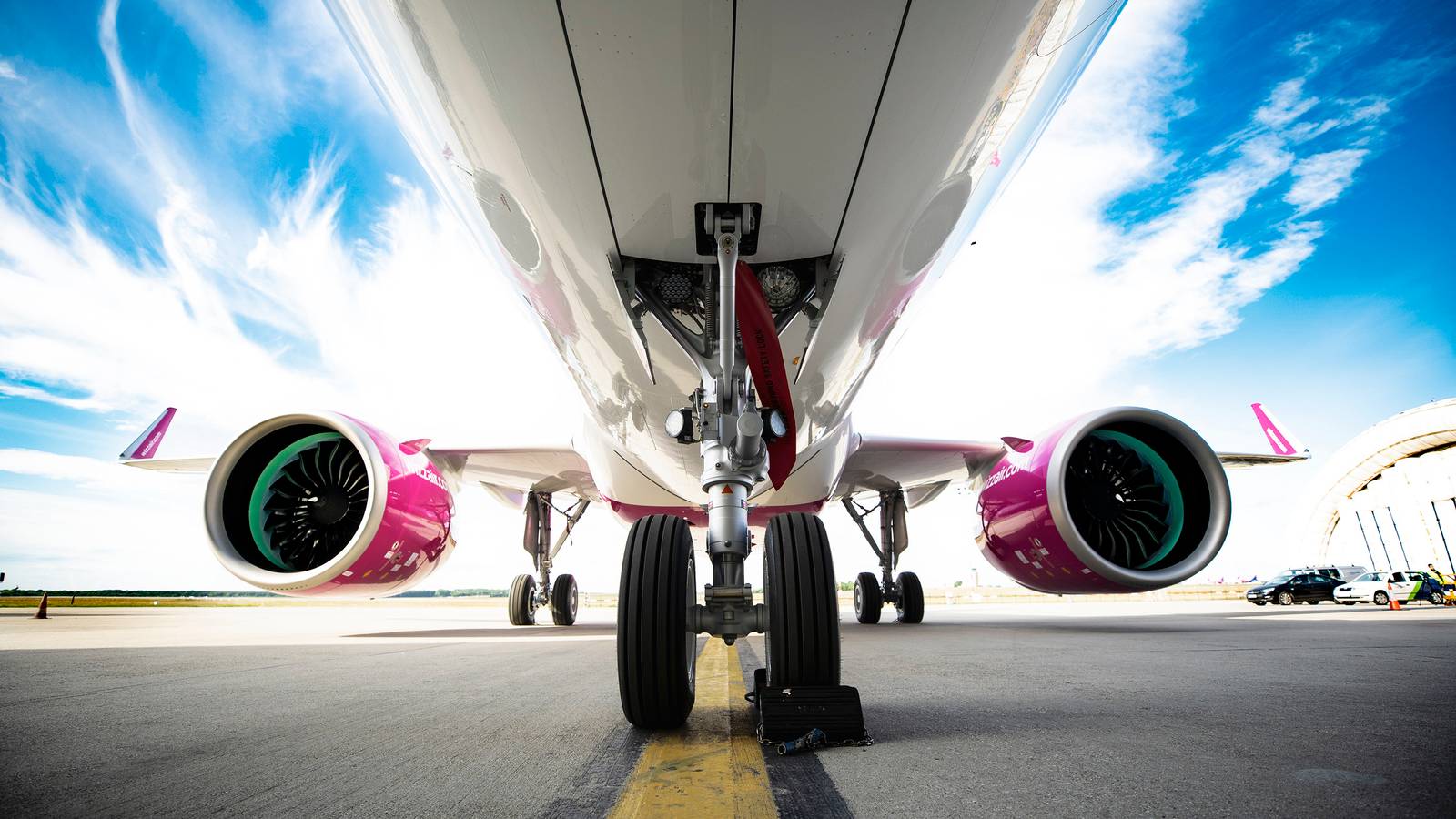 Worst UK Airlines For Flight Delays In 2021