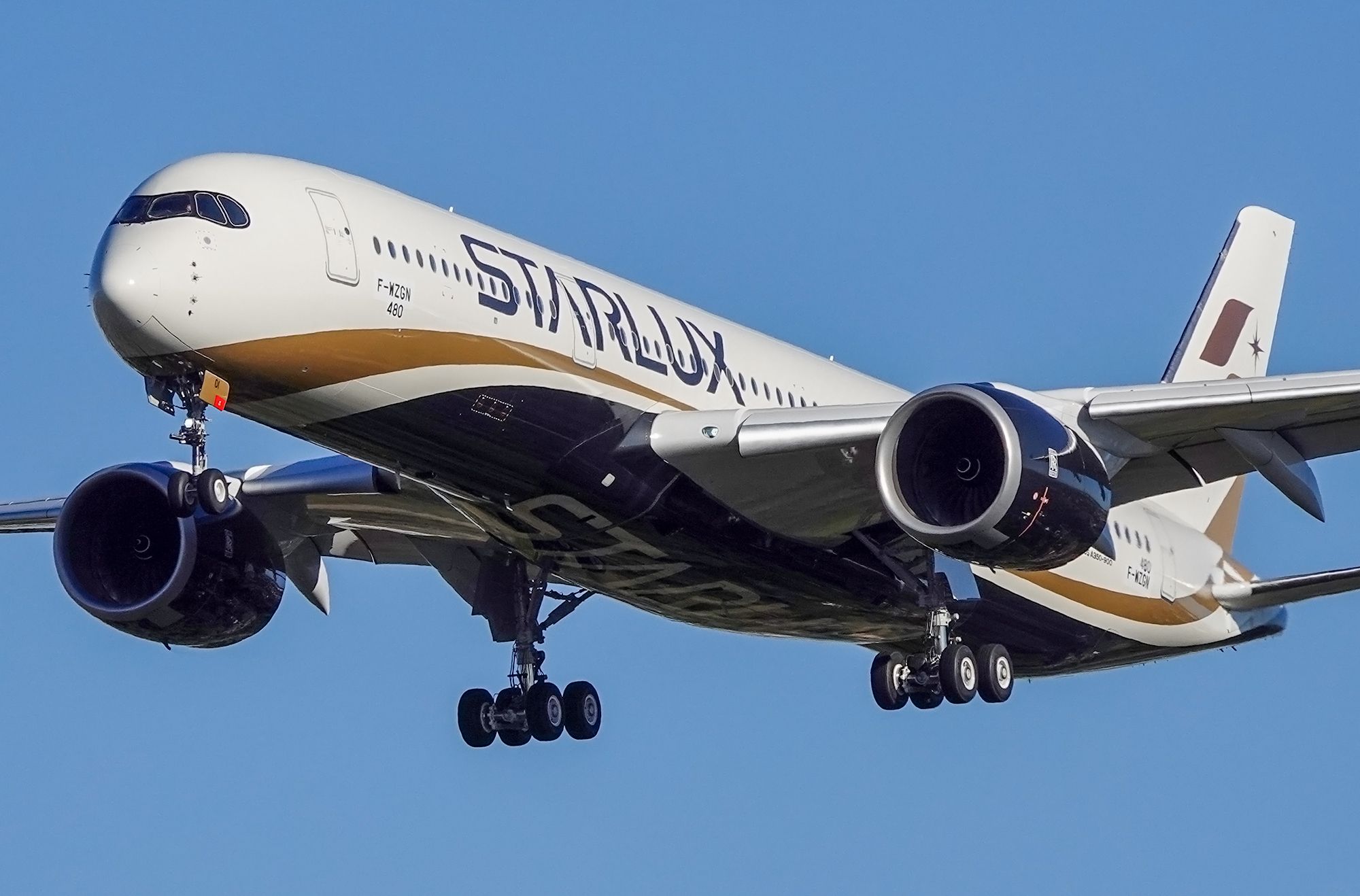 Starlux Airlines Receives Its First Airbus A350